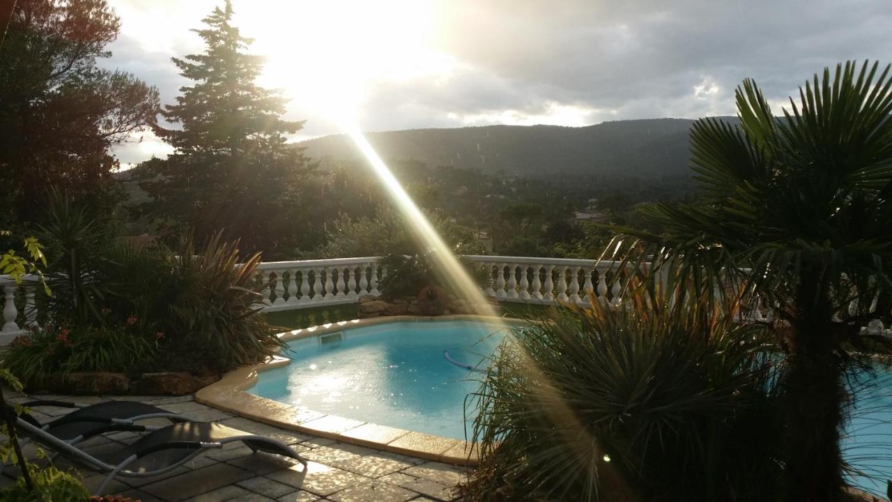 Appartement Vue Montagne Garéoult Εξωτερικό φωτογραφία